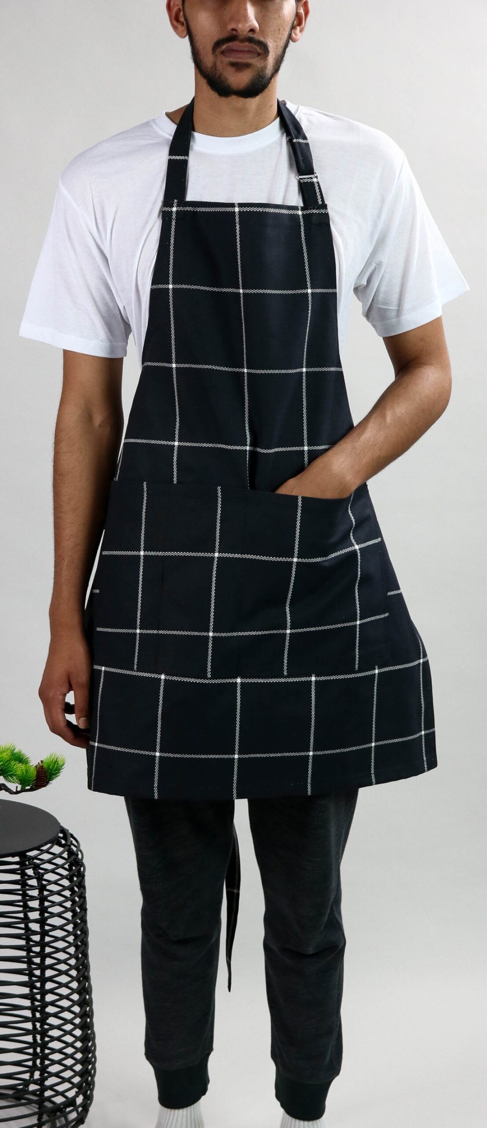 Kitchen Aprons Black Check